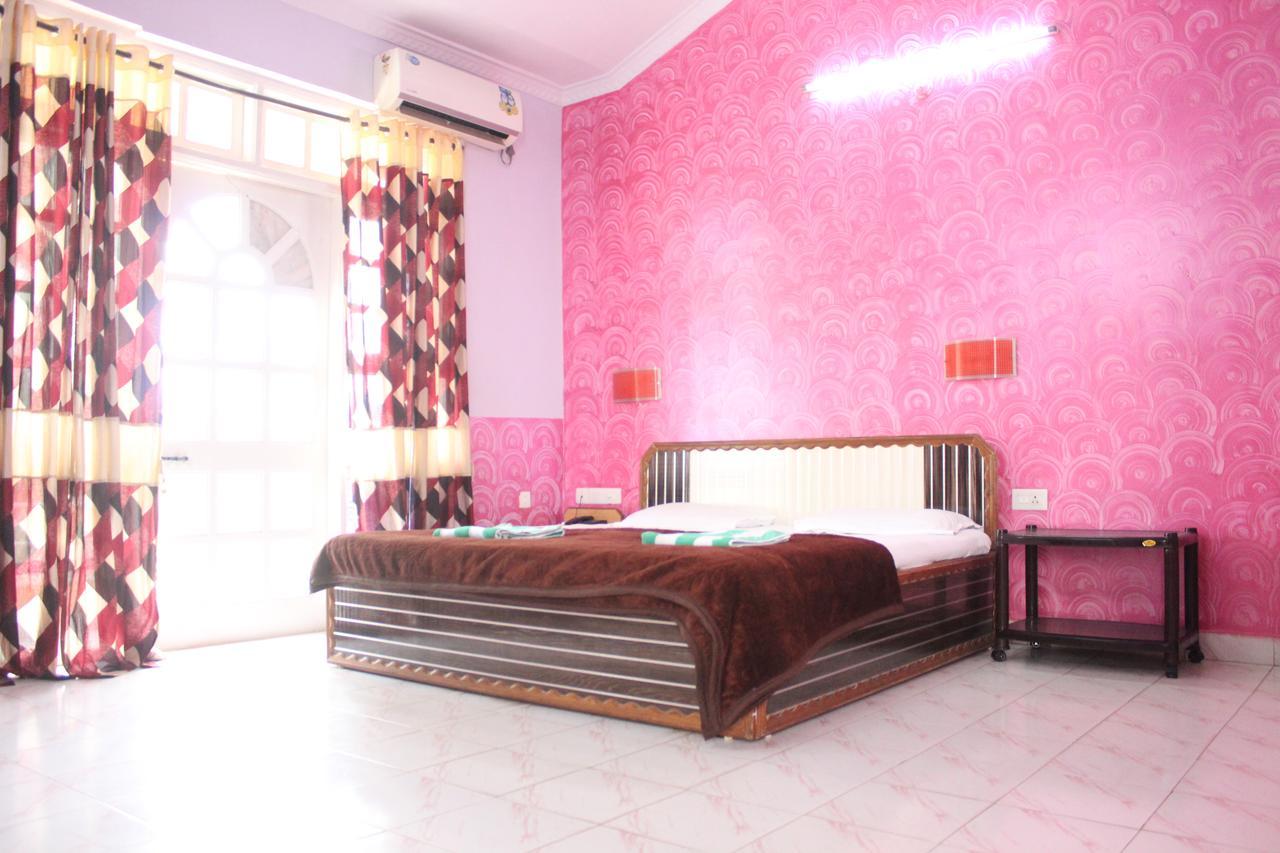 פאנג'י Hotel Natasha מראה חיצוני תמונה