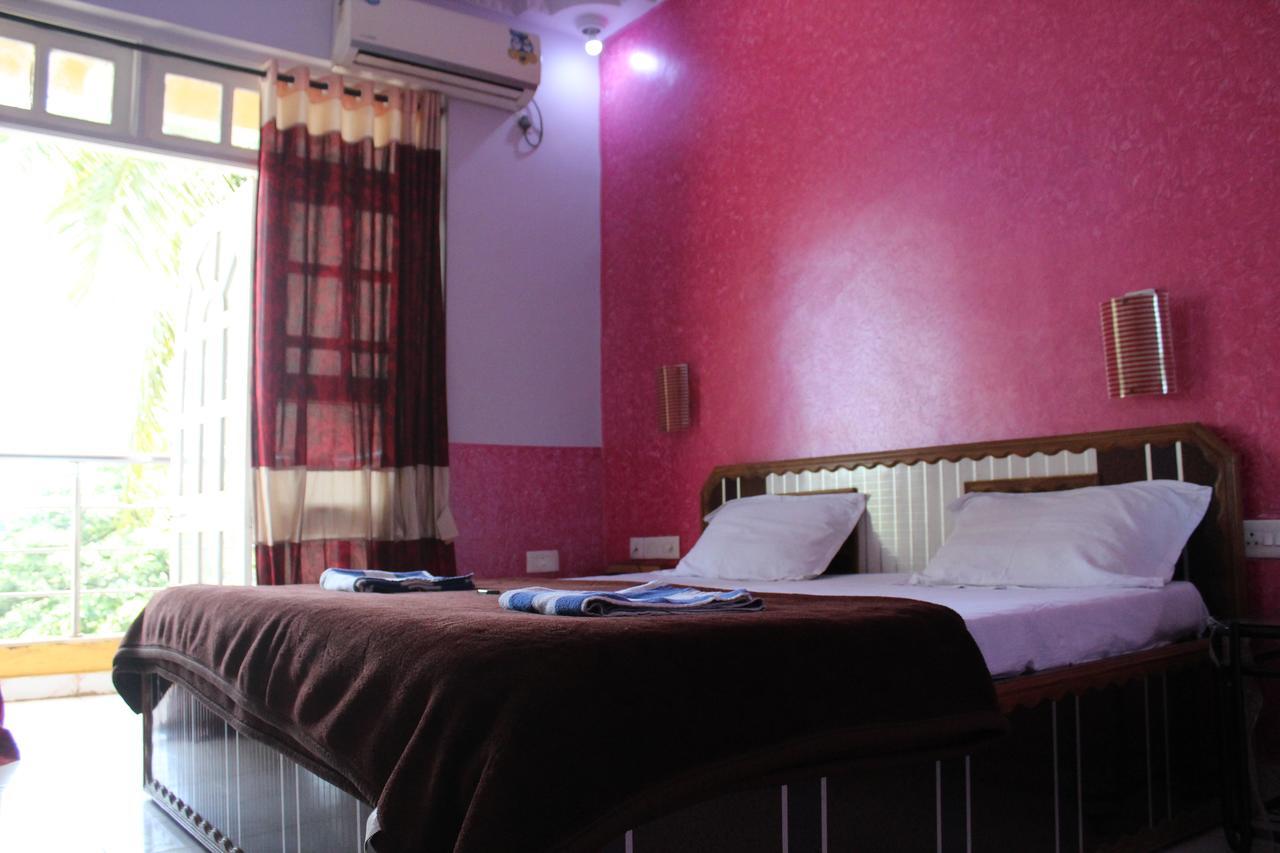 פאנג'י Hotel Natasha מראה חיצוני תמונה